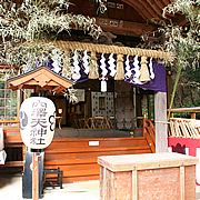神社神殿